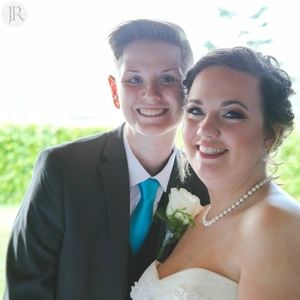 Meet your Posher, Toni